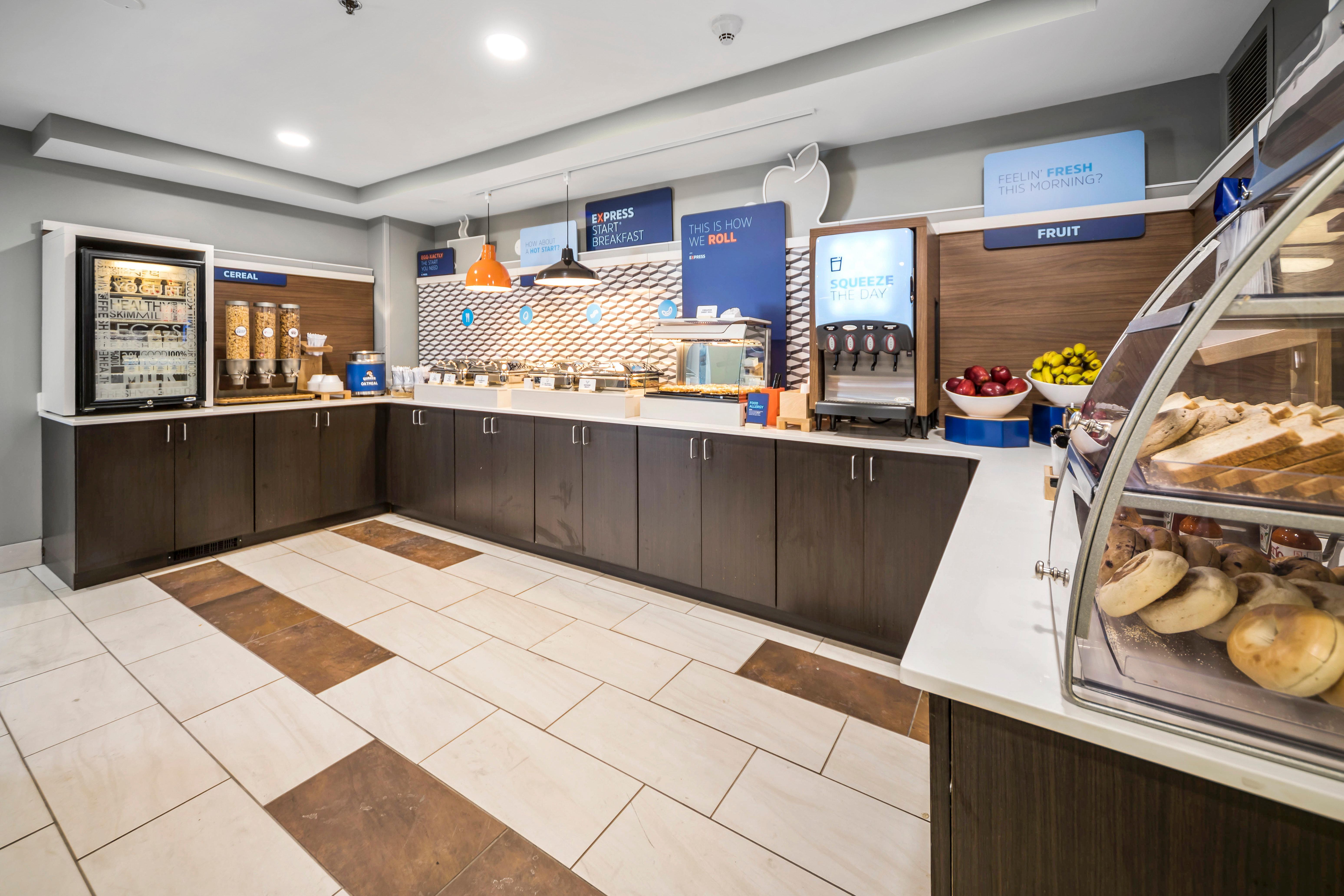 Holiday Inn Express Indianapolis South By Ihg Dış mekan fotoğraf